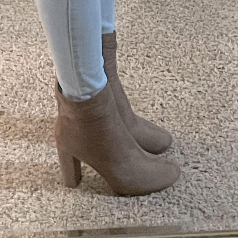Forever brand shows from bliss shoe store. taupe color ankle booties
